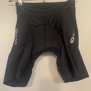 Sugoi cycling shorts, size XS.